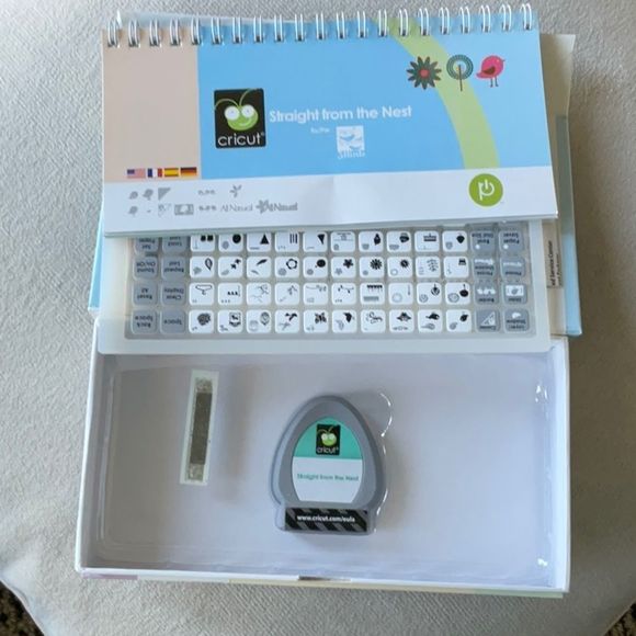 Cricut Cartridge STRAIGHT FROM THE NEST! - Picture 3 of 6